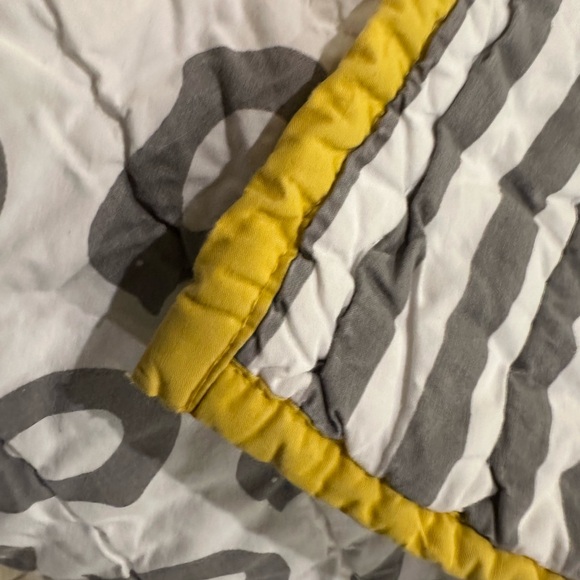 The Land of Nod Gray and Yellow Cotton Baby Blanket Quilt - Picture 2 of 6